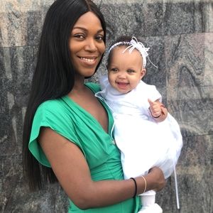 Meet your Posher, Yvette